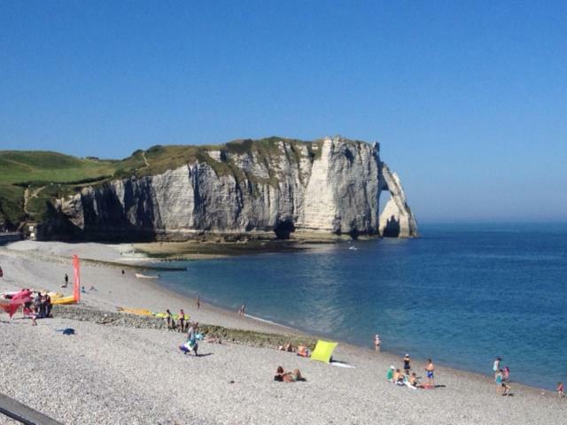 Comme Un Poisson Dans L'Eau Villa Étretat Exterior foto